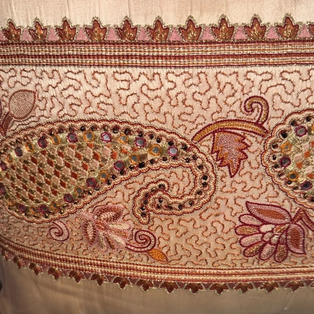Embroidered Beige Pillow with Paisley Design